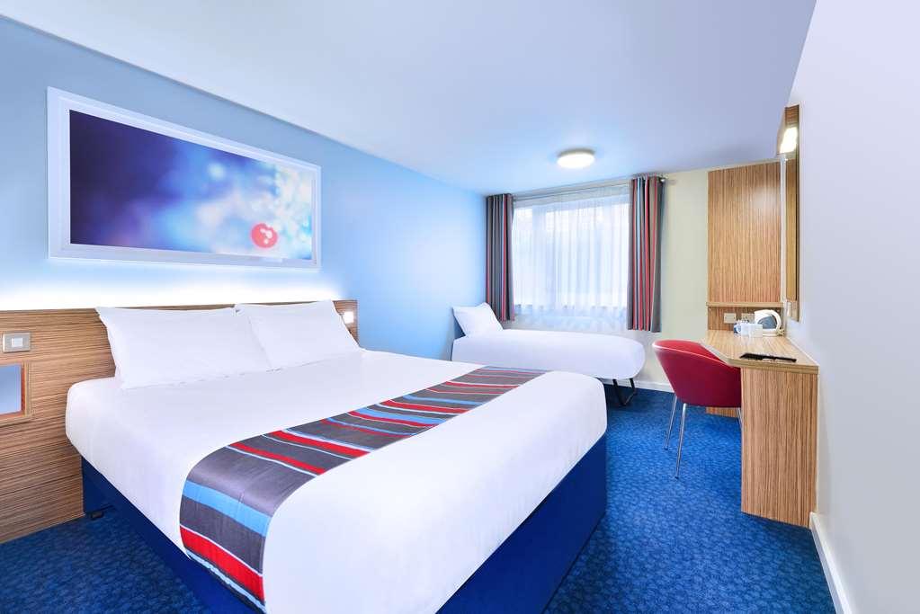 Travelodge Caerphilly Camera foto