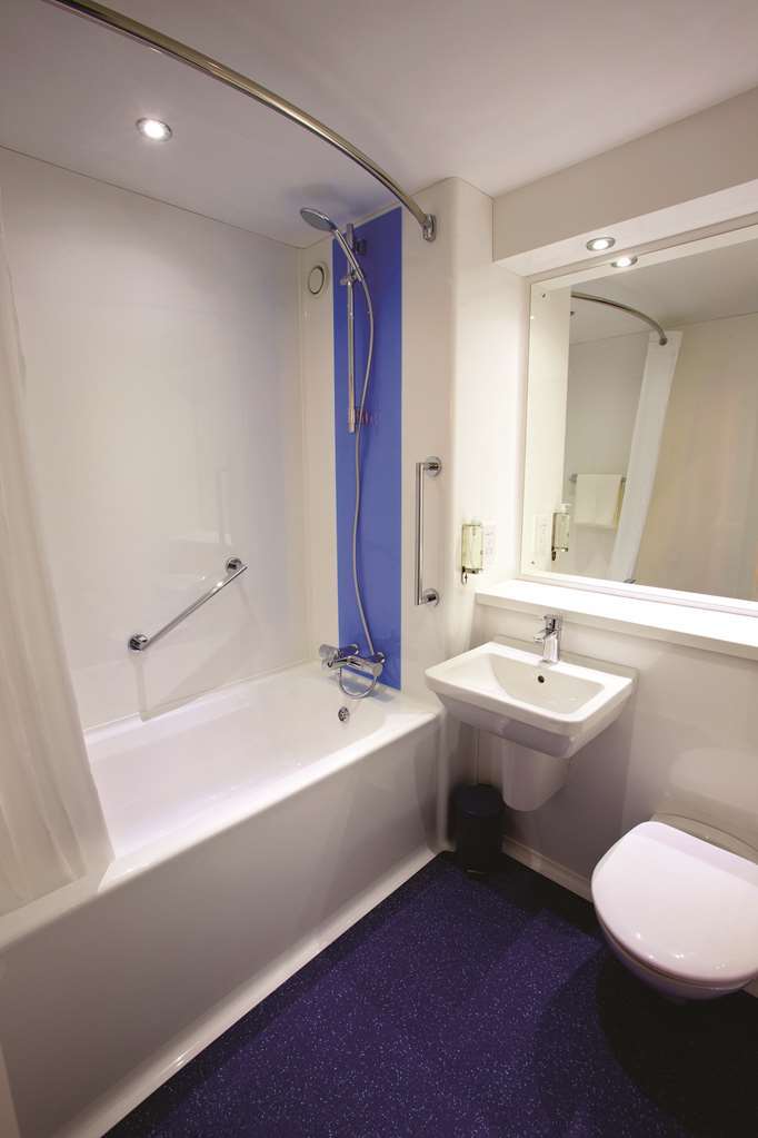 Travelodge Caerphilly Camera foto
